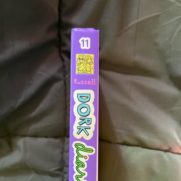 Dork diaries book - Picture 3 of 3